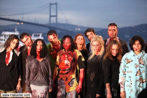 2010 y�l�nda The Walking Dead dizisinin tan�t�m� i�in �stanbul