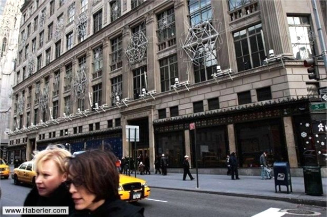 2. Upper Fifth Avenue - New York, ABD/ Metrekareye 108 bin dolar
