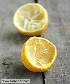 L�MON KABU�UNUN B�L�NMEYEN FAYDALARI/ Yemeklerde, salatalarda, �ayda hatta maskelerde bile kullan�lan limon, insan sa�l���na olan faydas�yla bir nevi ila� gibi.
