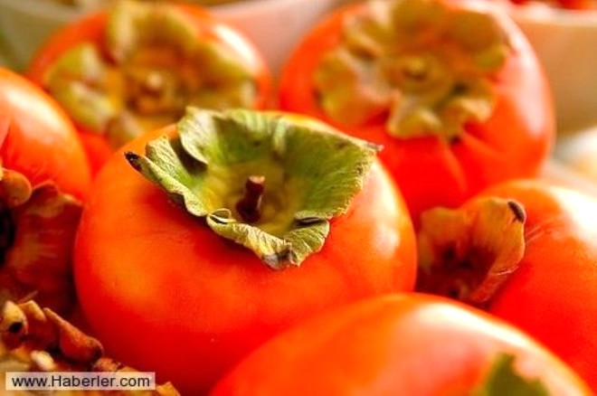 Hurma ve domates Hurma ve domates a karna tketildiinde mideyi rahatsz ediyor.

 
