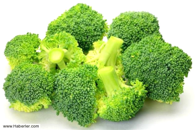 Mineral ve demir eksikliini gideren brokoli, vitamin deposudur.
