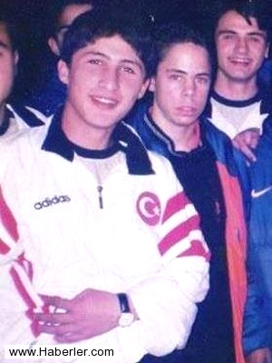 Sabri Sar�o�lu
