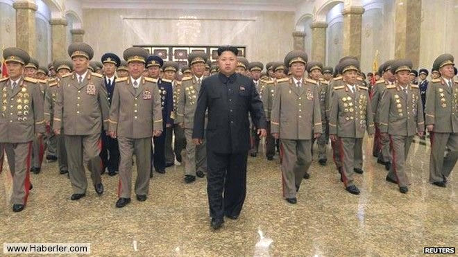 Halk alktan krlrken, kendisi lks iinde yaayan Kuzey Kore diktatr Kim Jong-Un