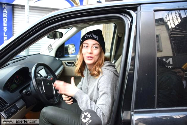Sinem Kobal
