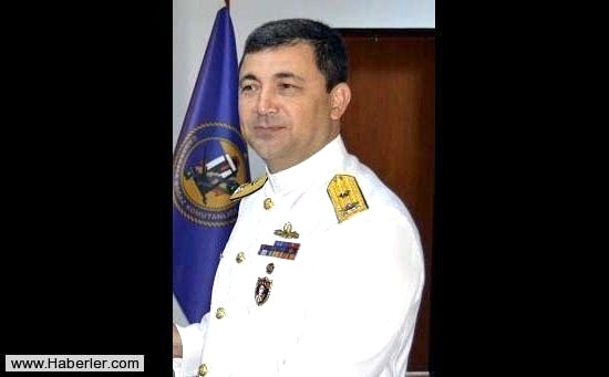 

�anakkale Bo�az ve Garnizon Komutan� Tu�amiral Serdar Ahmet G�ndo�du da yakaland�.

 



 
