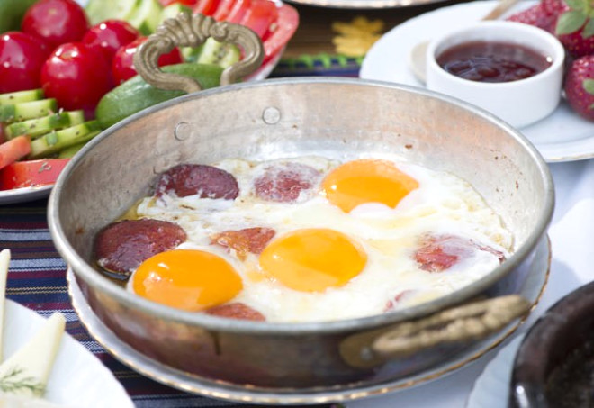 

Aratrmaclar kahvaltda yumurta tketmenin gnlk kalori almn yarya drdn kantlamlardr.
