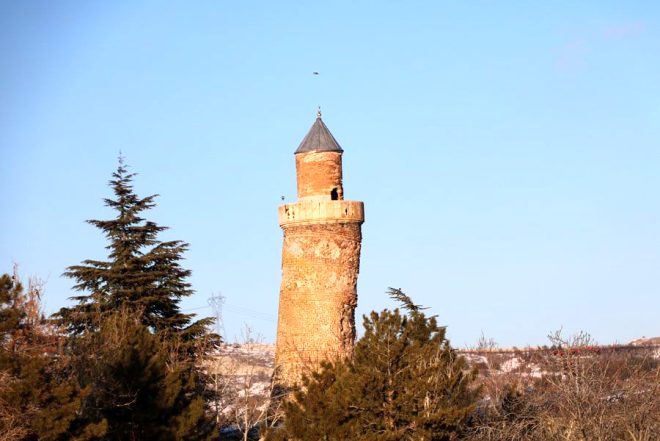 Ulu Camisi ve minaresi, deprem fay hatt zerinde bulunan Elaz