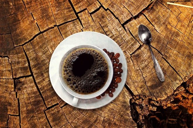 Kahve 
ikolataya benzer ekilde kahvenin kafeini de dayankll artrr ve ruh halini ykseltir.
