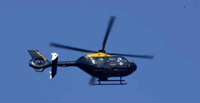 Polis olaydan sonra haftada en az  kez helikopterle evin zerinden uup modeli dikizlemeye devam etti.