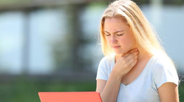 Boğaz ağrısı nedir? Boğaz ağrısı belirtileri nelerdir? Boğaz ağrısı koronavirüs belirtisi mi? Boğaz ağrısına ne iyi gelir?